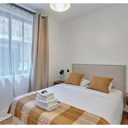 In The Center Of By Prestige 公寓